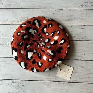 NWT Ladies Leopard Print Beret